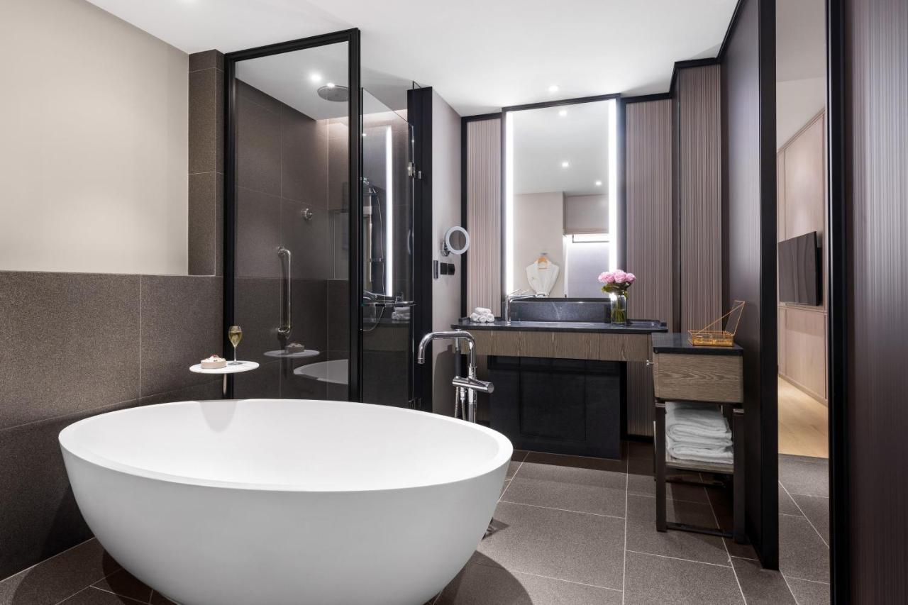 The Langham, Gold Coast And Jewel Residences Bagian luar foto